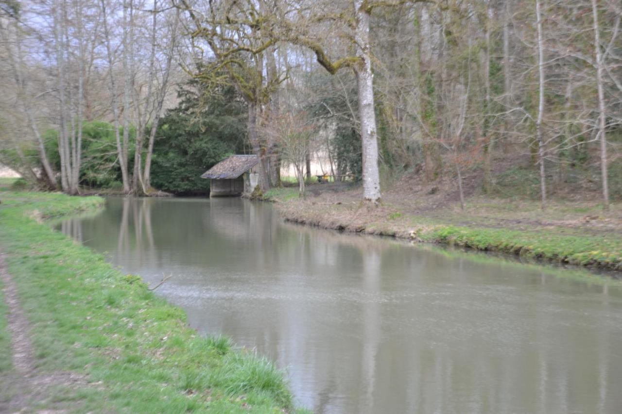 Le Moulin et l'Olivier One bedroom suite Chambon-sur-Cisse Extérieur photo